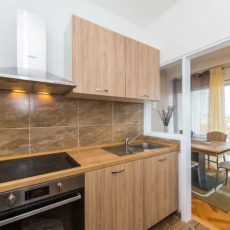 Centaurus Apartment *